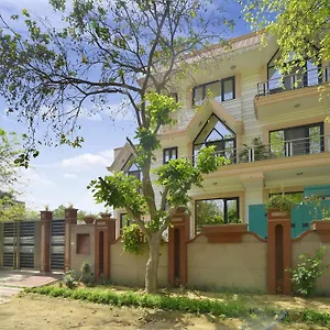 Oyo 11291 Atlantis Gurgaon